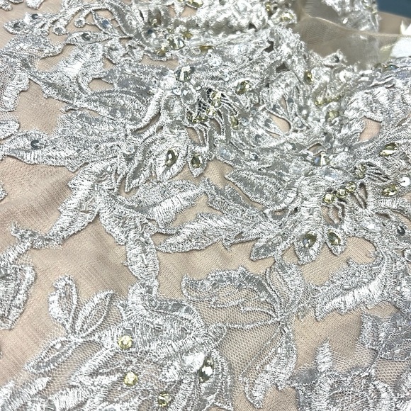 Ivonne D exclusively for Mon Cheri embroidery sleevelessV-neck wedding dress - Picture 17 of 17